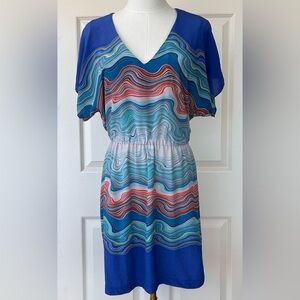 Trina Turk‎ Brand Silk Dress Lined V-Neck Batwing Sleeve